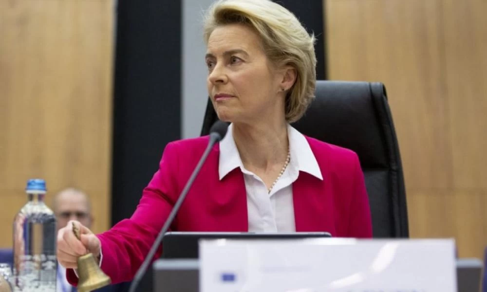 Επικοινωνία Φον Ντερ Λάιεν - Μπάιντεν υπό τη σκιά της AUKUS